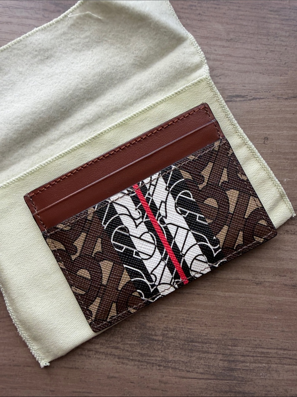 NWOT Burberry TB Brown Monogram Card Holder with Red Stripe